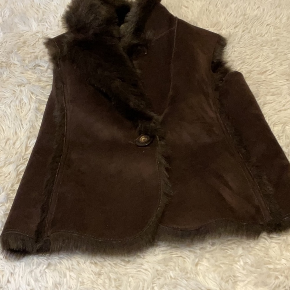 Faux fur and suede vest